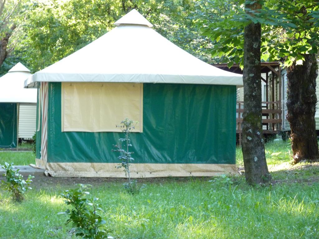 Camping Les Gorges De L'Herault Hotel Sumene Room photo